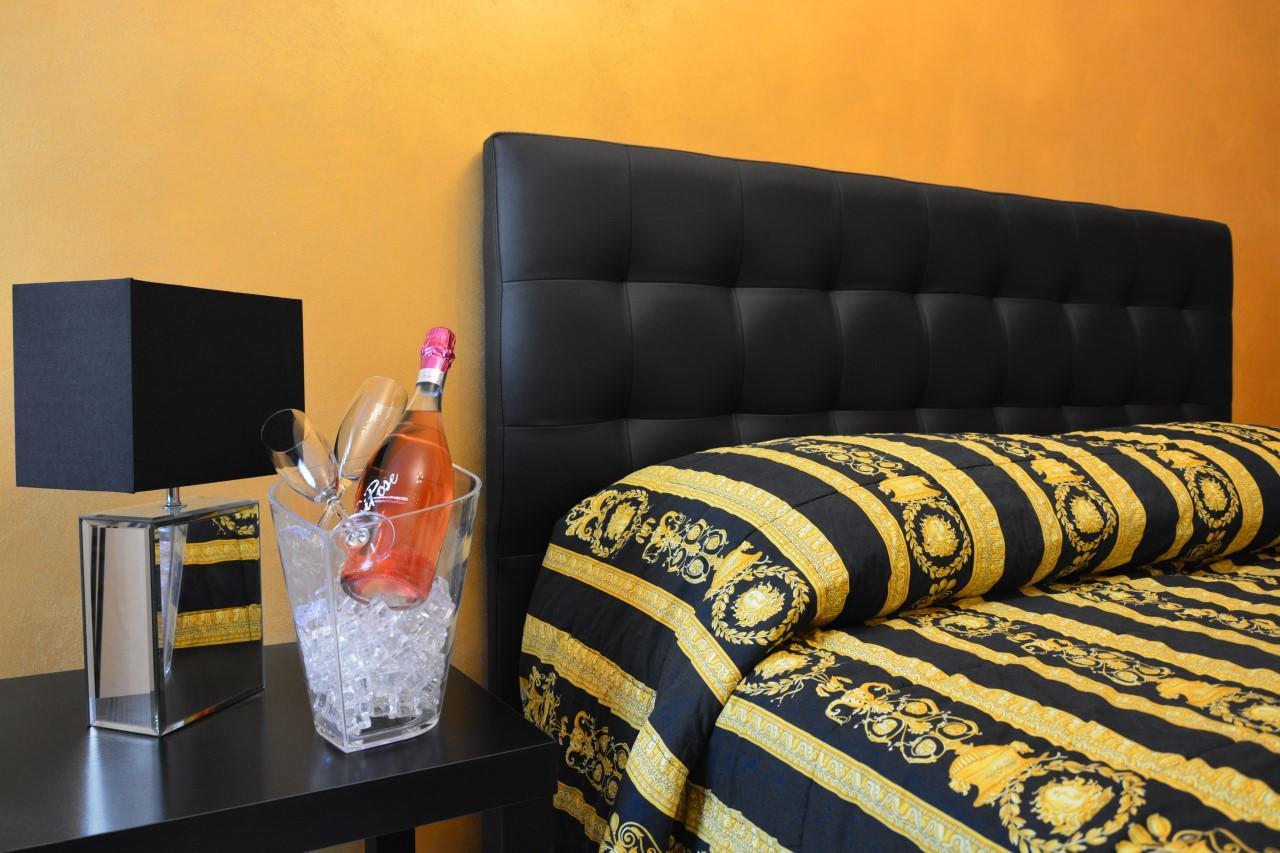 Hotel Oceano Песк'єра-дель-Гарда Екстер'єр фото